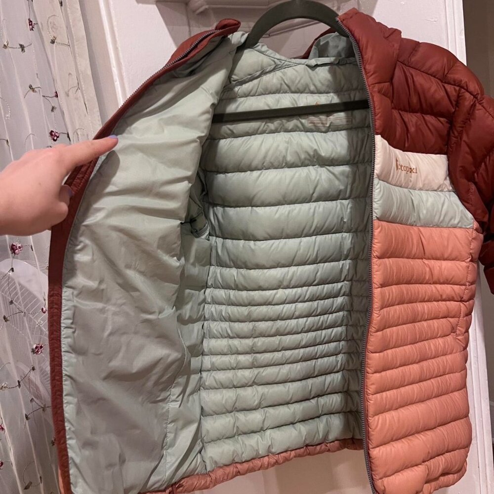 Cotopaxi Women's Pink and Orange Jacket - Picture 3 of 4
